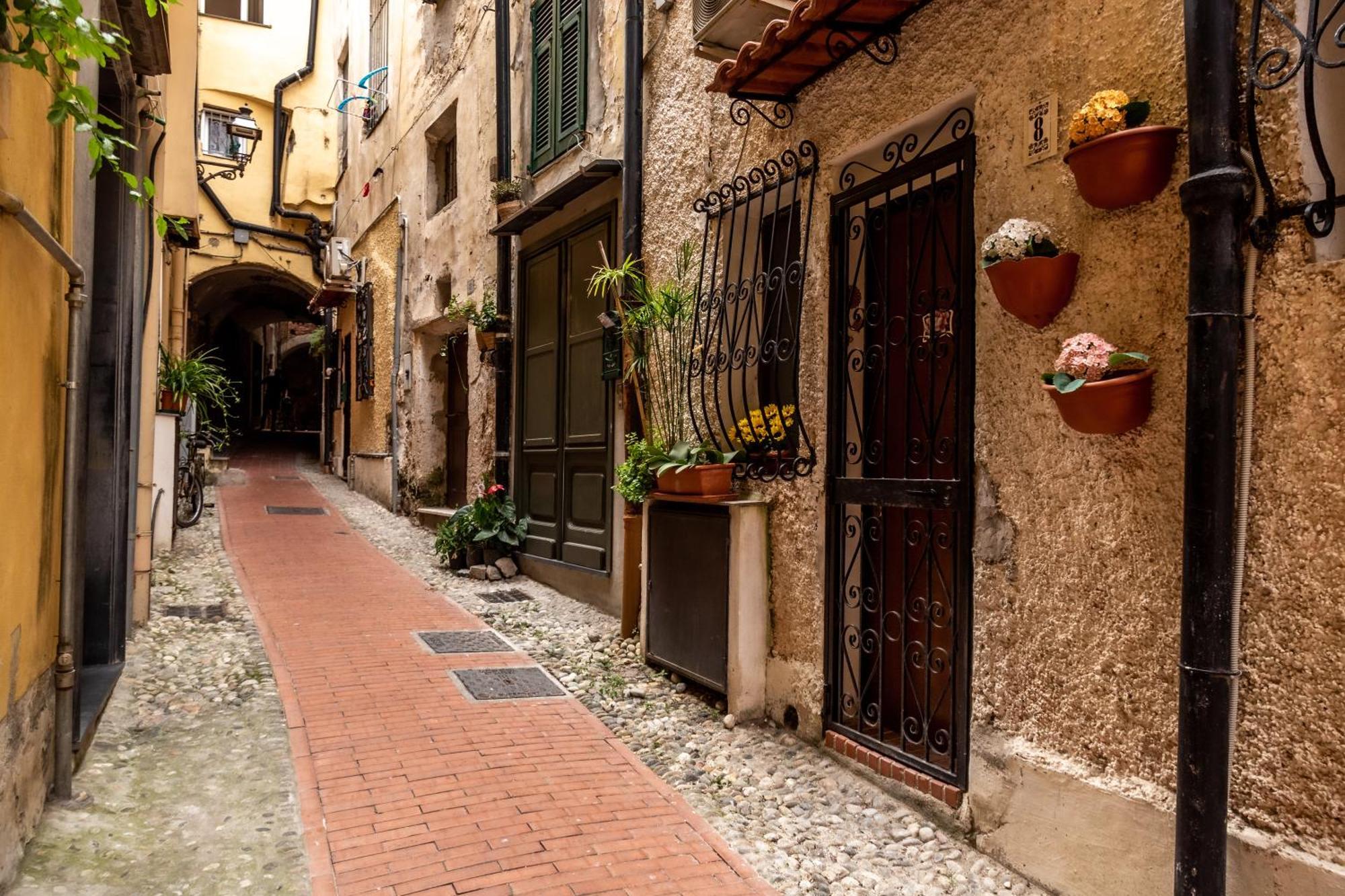 216B - Monolocale Lapigna Sanremo, Centro Storico Lägenhet Exteriör bild